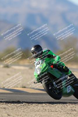 media/Dec-07-2025-CVMA (Sun) [[3e7d2de5dc]]/Race 12- Formula 40 MW and LW/